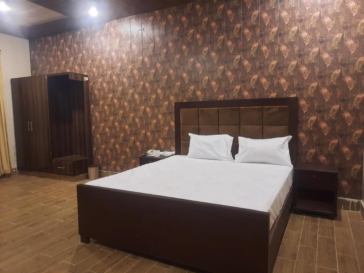 Royal Fort Executive Hotel Gulberg Lahore Exteriér fotografie
