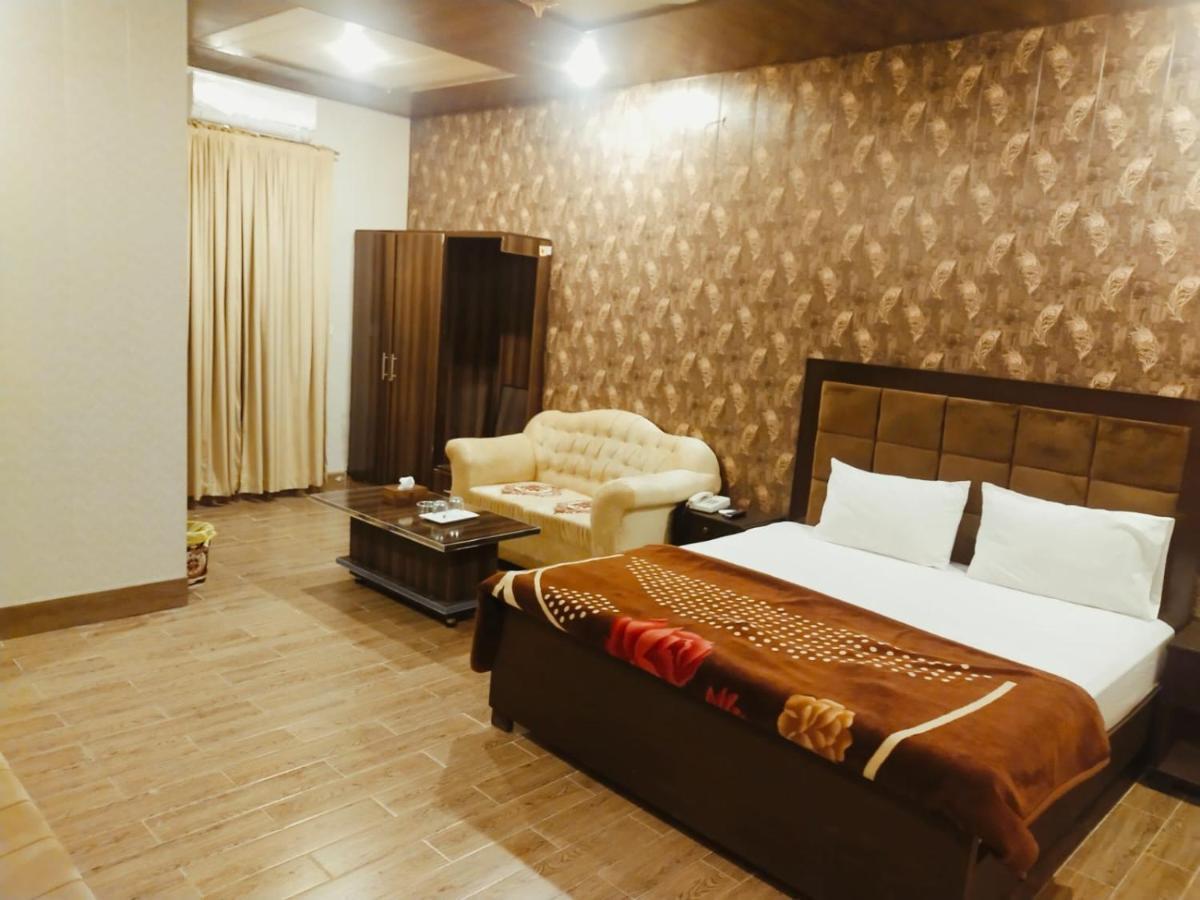 Royal Fort Executive Hotel Gulberg Lahore Exteriér fotografie