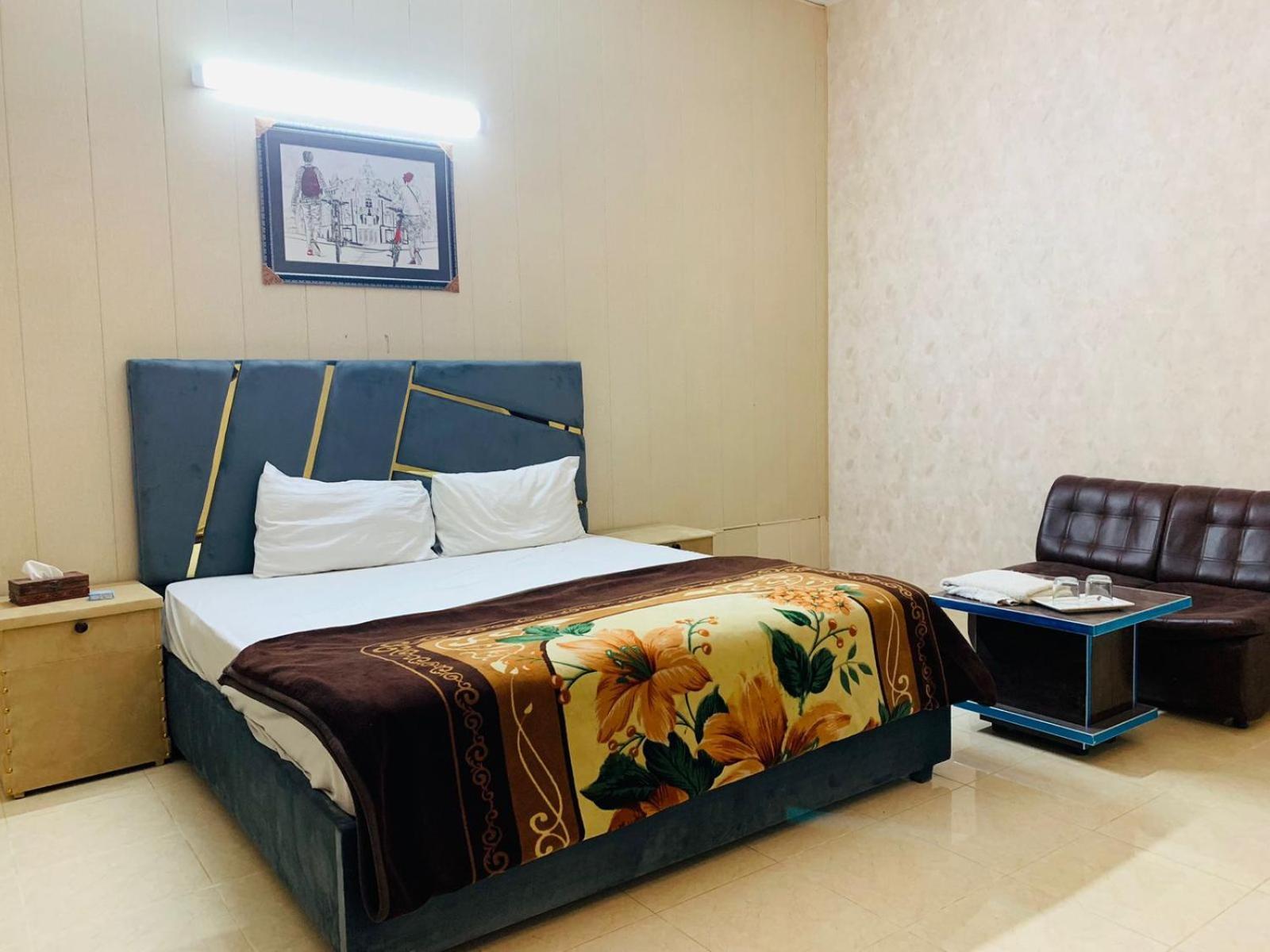 Royal Fort Executive Hotel Gulberg Lahore Exteriér fotografie