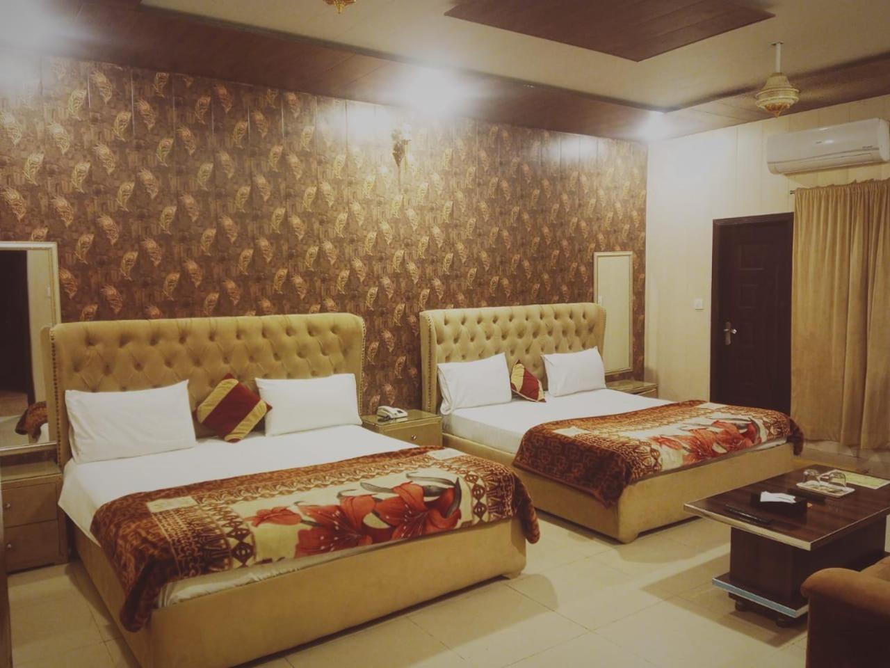 Royal Fort Executive Hotel Gulberg Lahore Exteriér fotografie