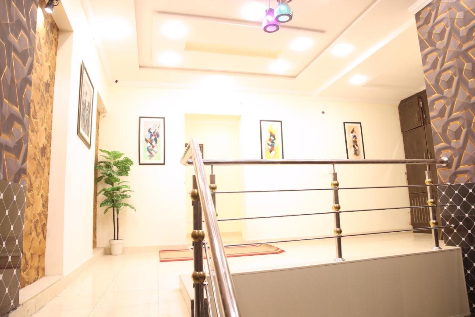 Royal Fort Executive Hotel Gulberg Lahore Exteriér fotografie