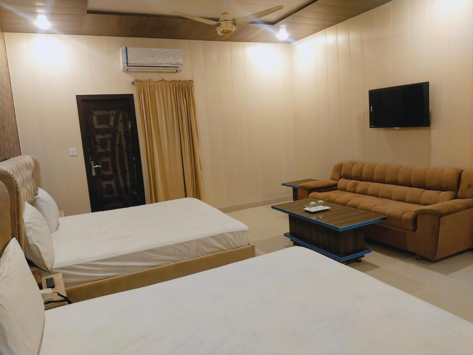 Royal Fort Executive Hotel Gulberg Lahore Pokoj fotografie